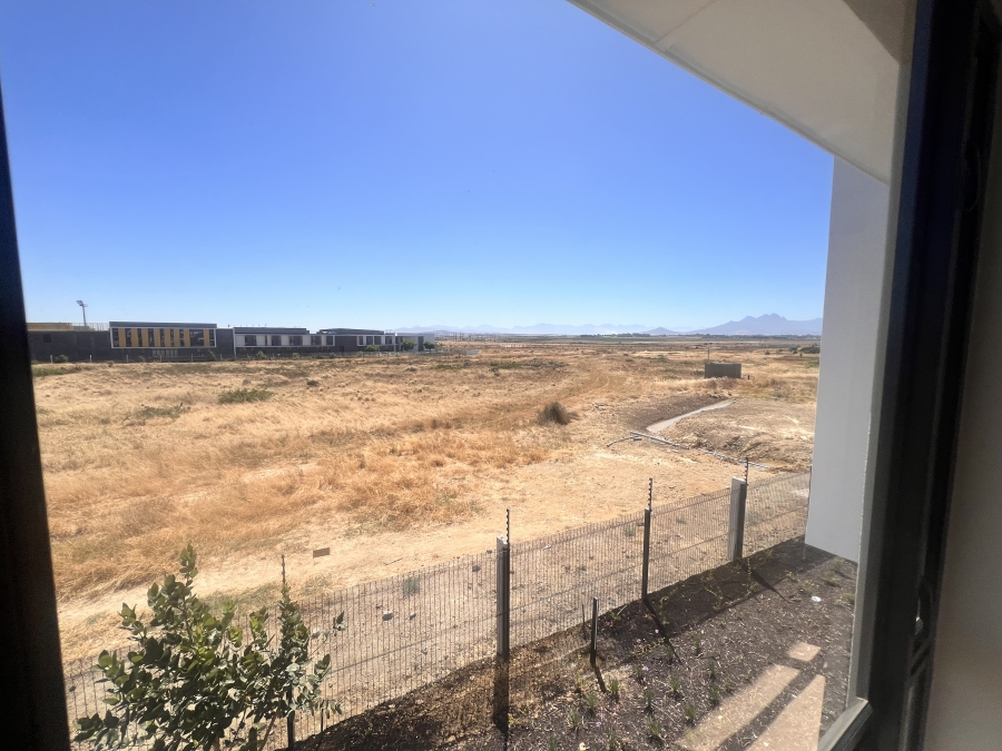 To Let 2 Bedroom Property for Rent in Groot Phesantekraal Estate Western Cape